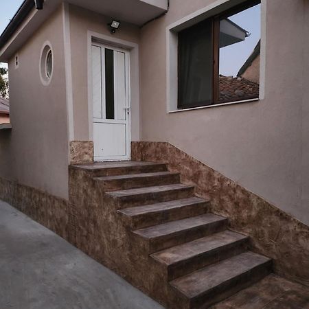 Стаи За Нощувки Sliven Ngoại thất bức ảnh